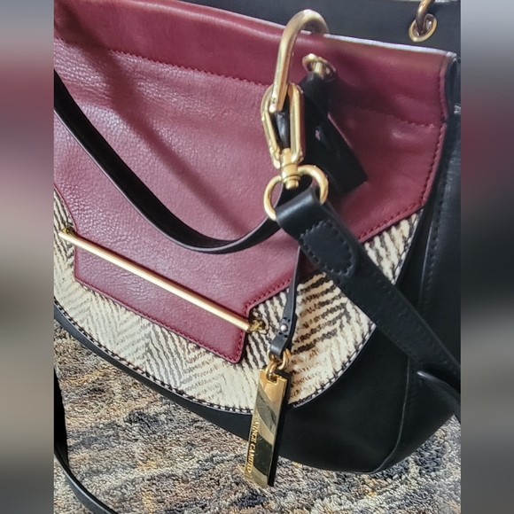 Vince Camuto leather satchel handbag - Picture 7 of 14